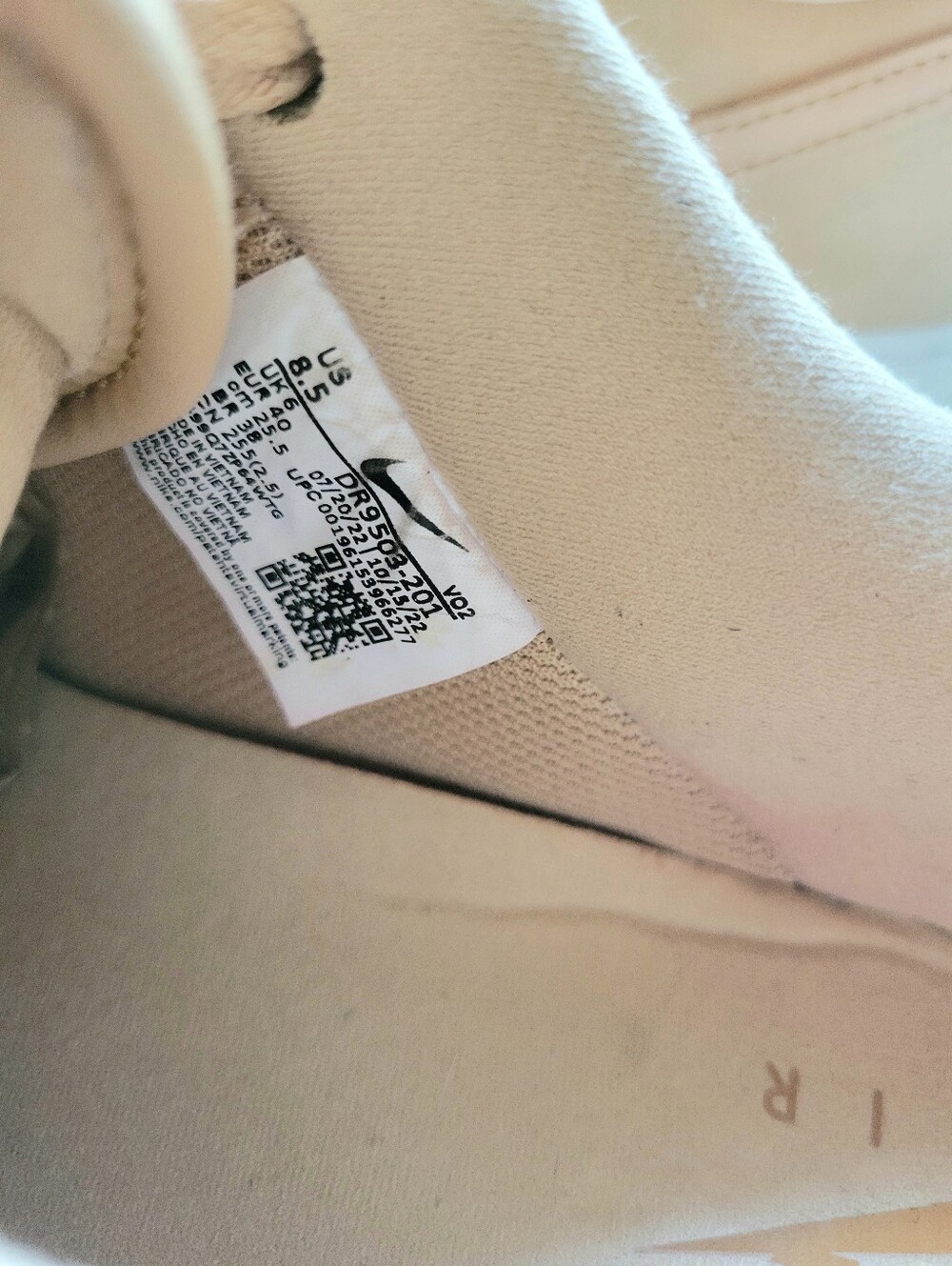 Womens AF1 - Picture 5 of 5